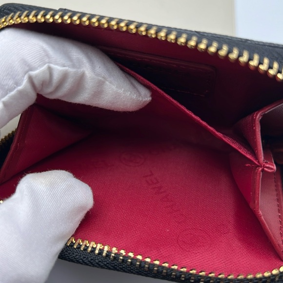 Card Holder Black Zip Around Gold CC 3 Slots Beauty Two Inside Compartments NWOT - Picture 17 of 17